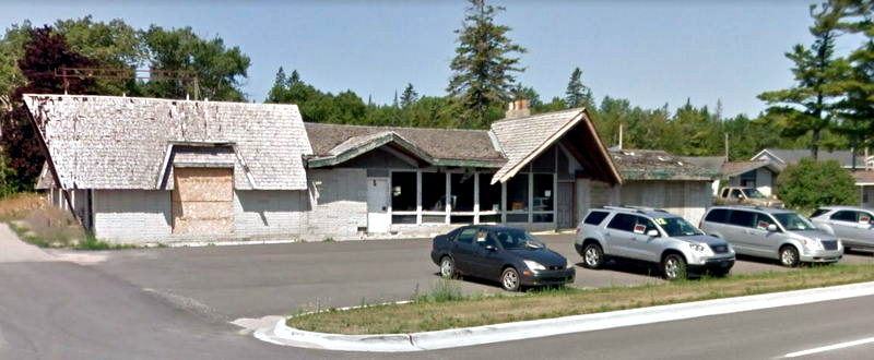 Shores Restaurant and Kabaret Lounge (The Embers) - 2018 (newer photo)